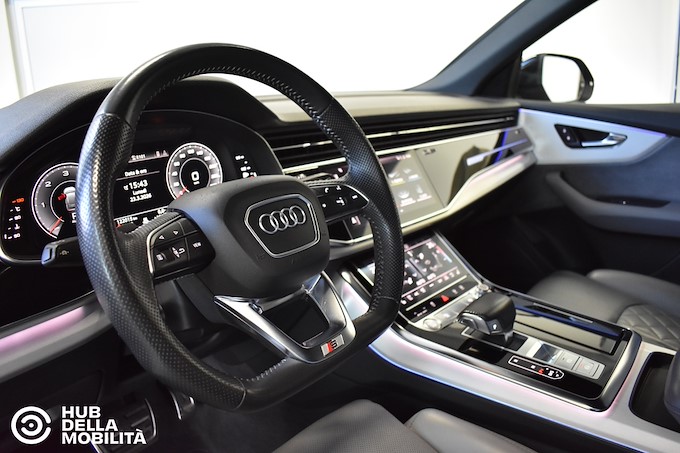 AUDI Q8 50 TDI 286 CV quattro tiptronic Sport